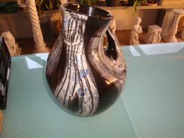 Grosse Vase braun weiss blau mit Griff 42 cm Höhe