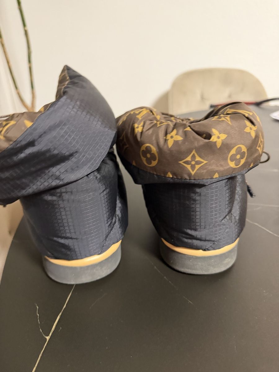 Louis Vuitton Scarpe da donna: Louis Vuitton pillow boots – Nuovo (secondo la descrizione) da Mellingen venduto da eli_7hdx 6