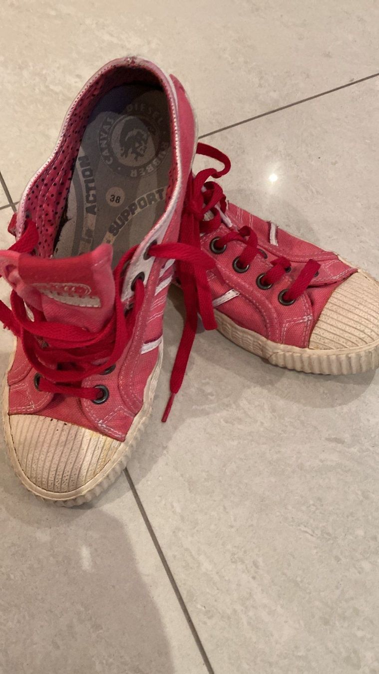Diesel Scarpe da donna: Damen Sneaker von Diesel, Gr. 38 – Usato da Dagmersellen venduto da sheli17 8