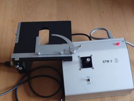 Wetzlar Mikroskoptisch STM 2/3 – elektrisch verstellbar