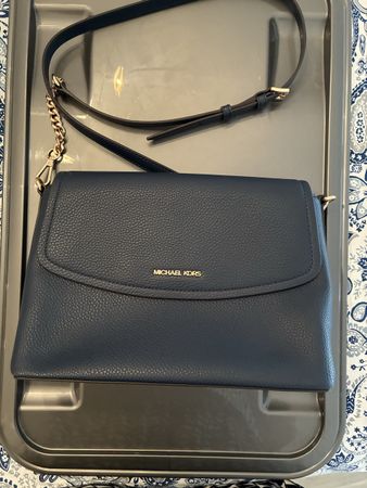 Michael Kors bleu neuf