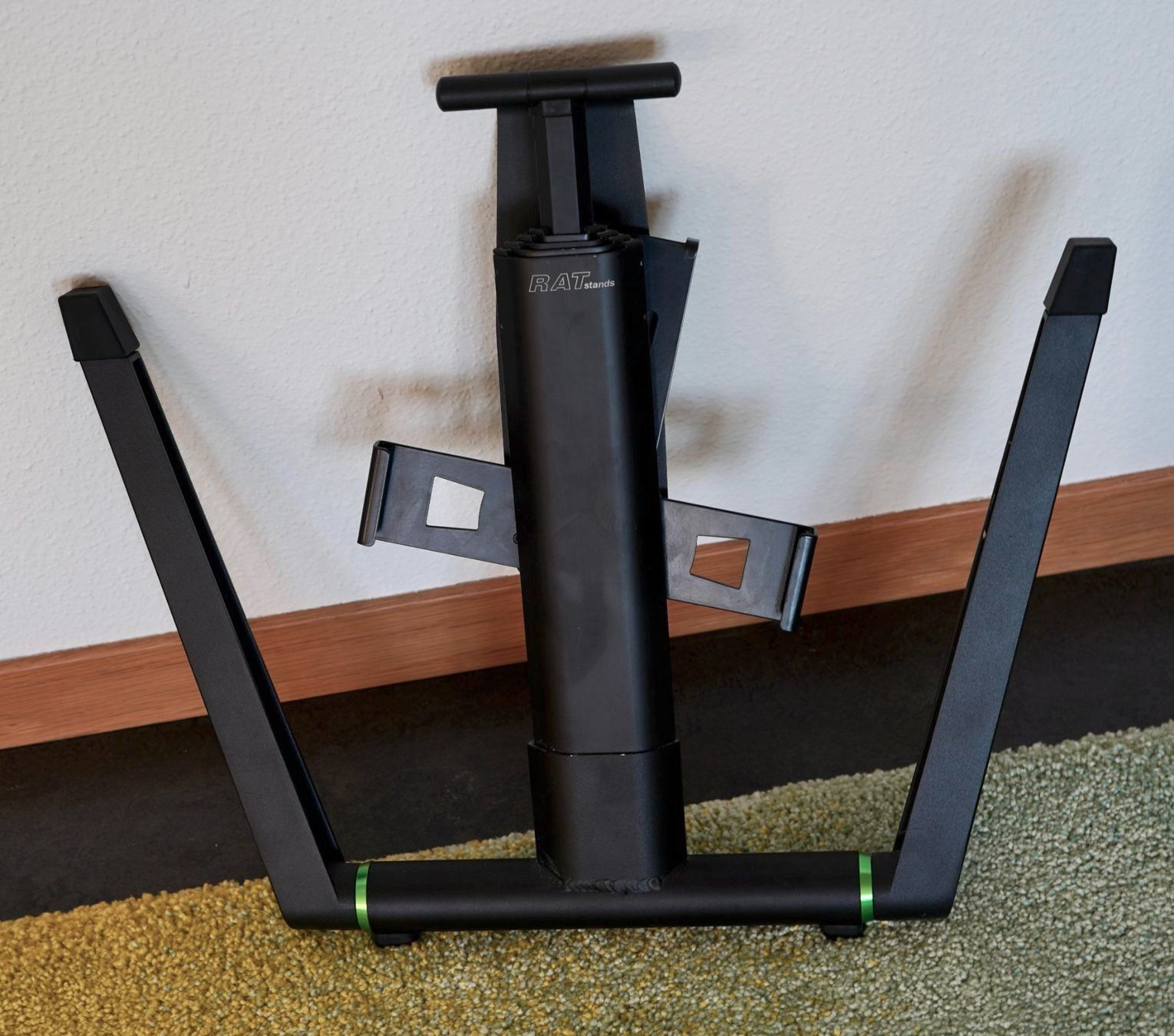 Altro per computer & reti: Rat Z3 Tablet Stand für iPadPro – Usato da Oberengstringen venduto da harburger 1