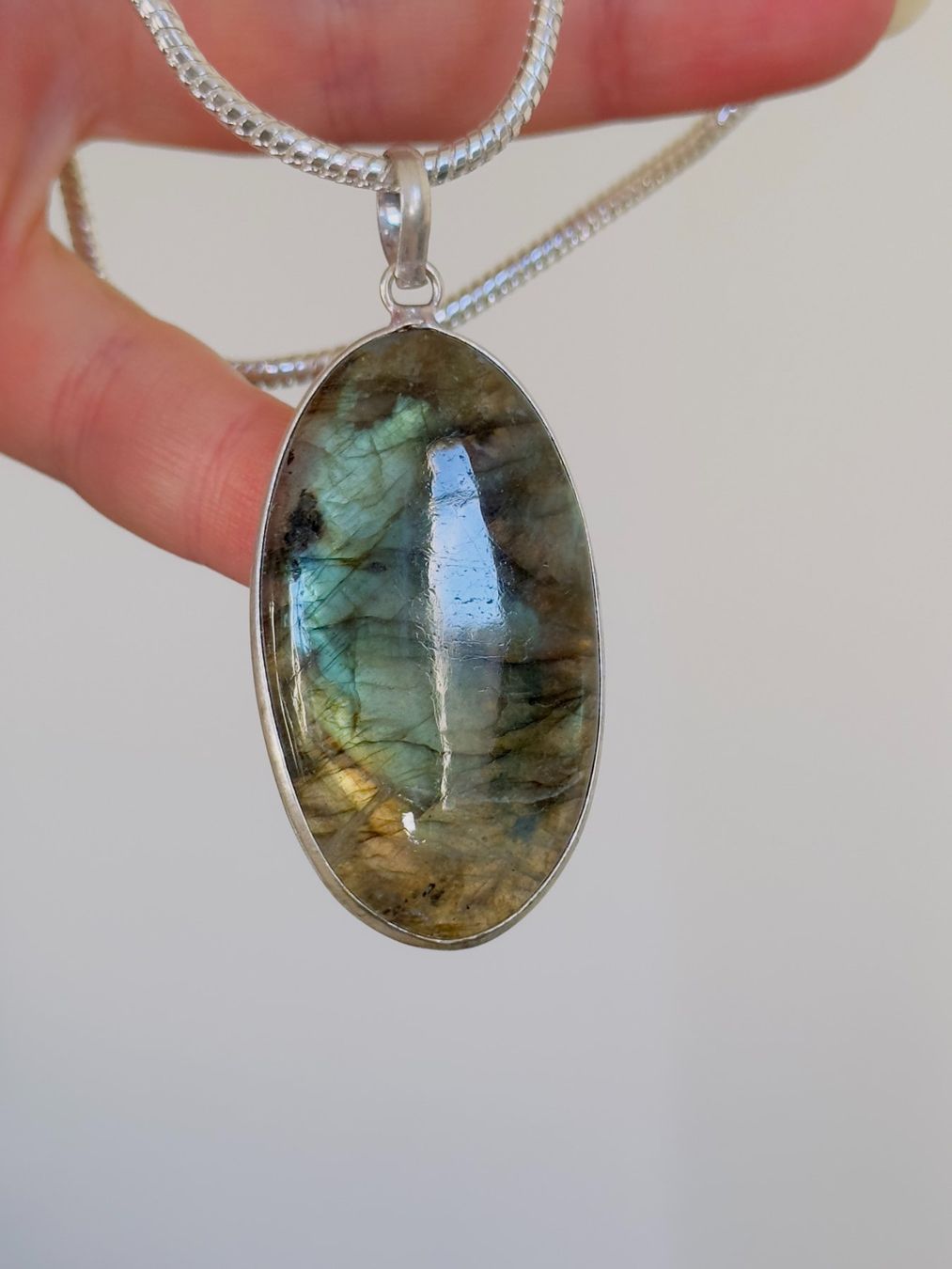 Catenine: Labradorite necklace – Nuovo e nell'imballaggio originale da Genève venduto da AGBERG 1