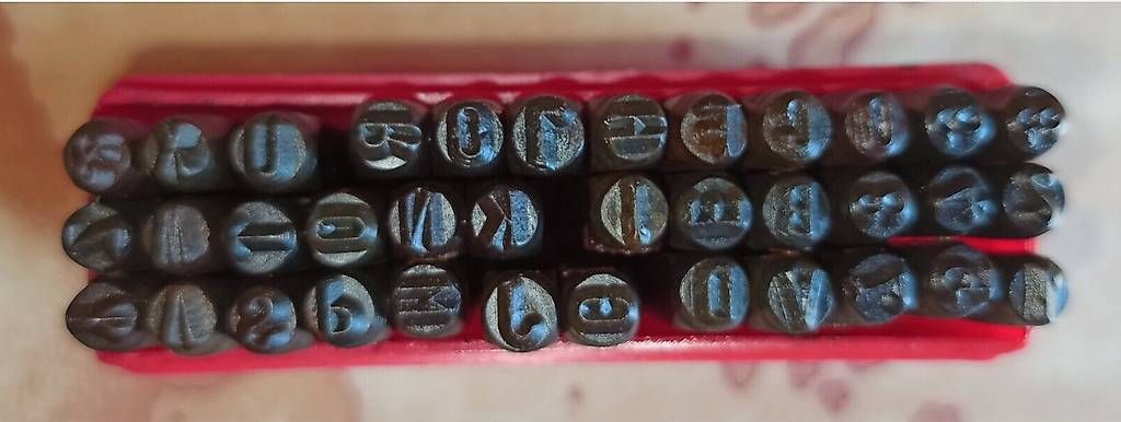 Componenti elettronici: Serie Punzoni Alfanumerici da 5 mm – Usato da Morbio Inferiore venduto da Bluesky2028 4