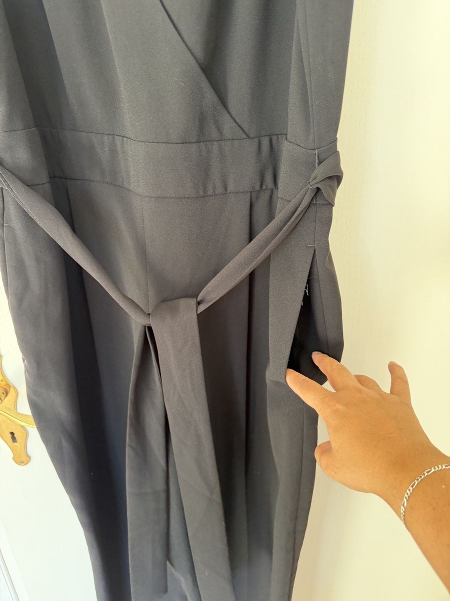 H&M Jumpsuits: Jumpsuit Grösse 46 – Neu (gemäss Beschreibung) aus Schübelbach von Sambodscha 3