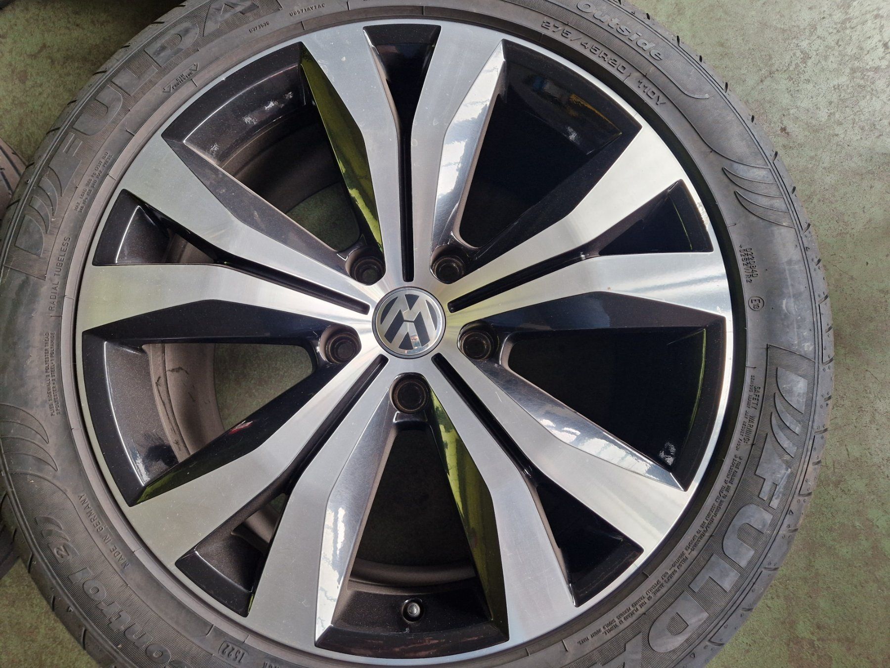 Volkswagen Pneus & Kompletträder: Aluräder VW Touareg – Gebraucht aus Röthenbach i. E. von Jadodobe 1
