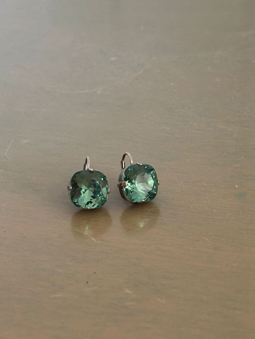 Orecchini pendenti & Orecchini a lobo: grüne Ohrringe / Modeschmuck – Usato da Jonen venduto da Lux.K. 1