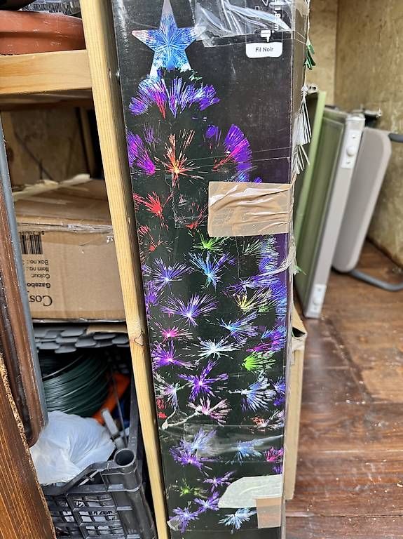 Tutte le decorazioni: Albero di Natale  – Usato da Sigirino venduto da lug_s72v 2