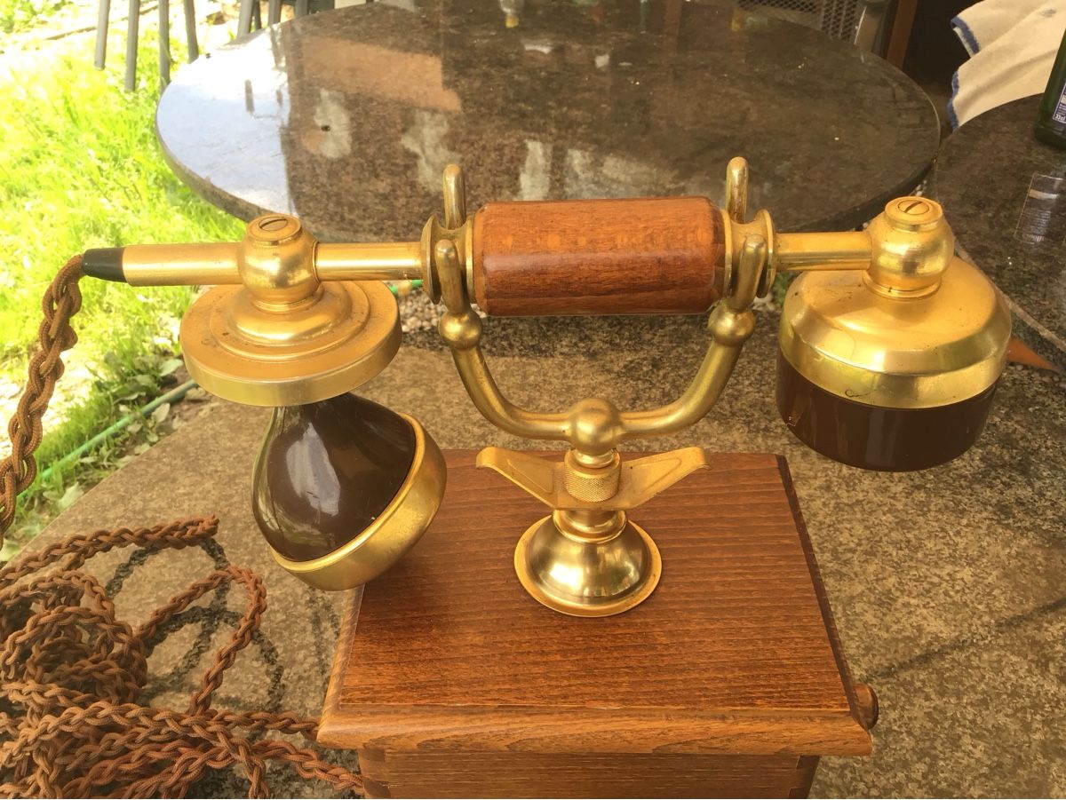 Telefone: Altes Telephon – Gebraucht aus Bazenheid von jud_wk8k 2