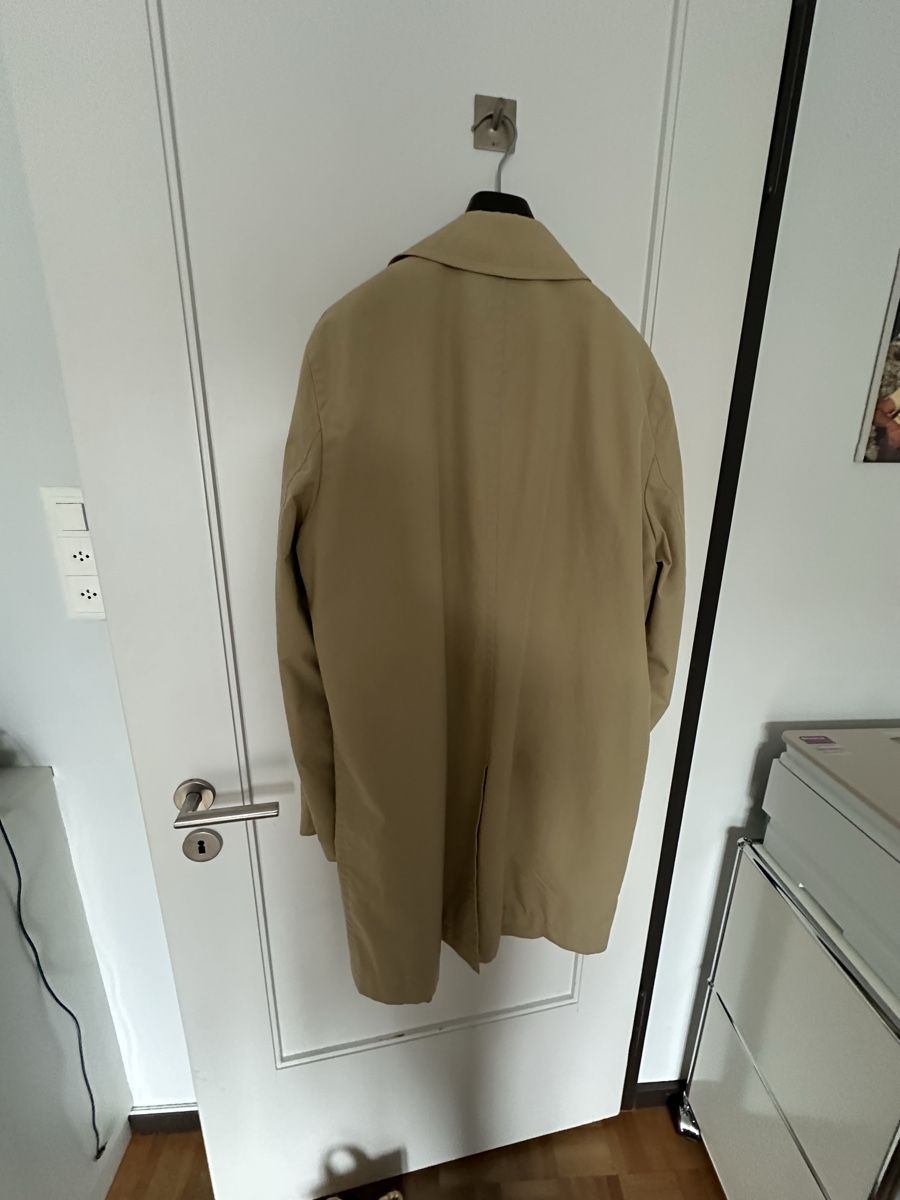 Windsor Cappotti: Trenchcoat unisex WINDSOR – Usato da Weggis venduto da emanjo 7