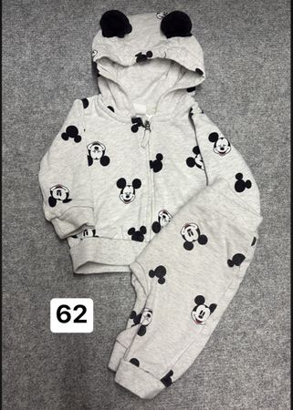 62 H&M Disney