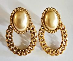 Boucles d'oreilles clip dorées vintage - Look tendance ✨