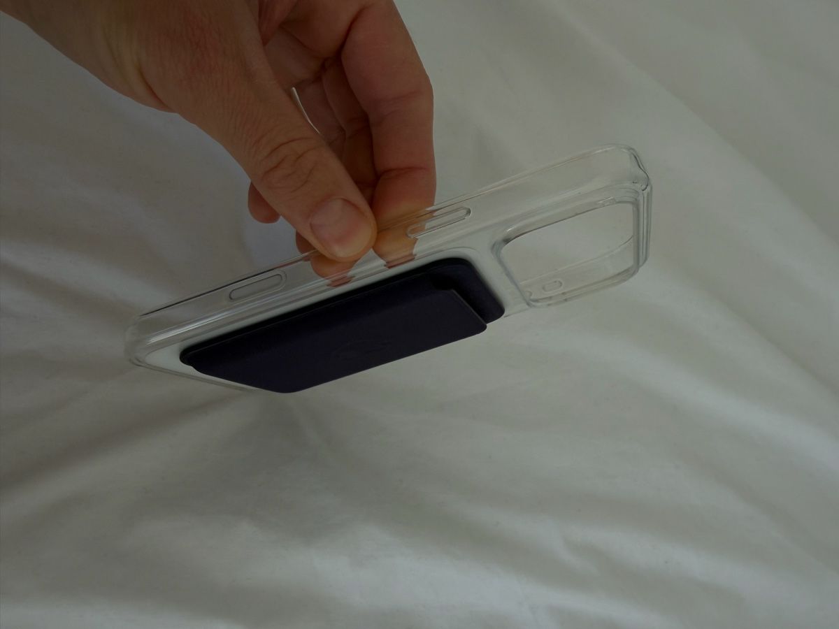 Apple Covers & Schutzfolien: iPhone 17 Pro Max Cover – Gebraucht aus Arosa von hel_7v5h 6