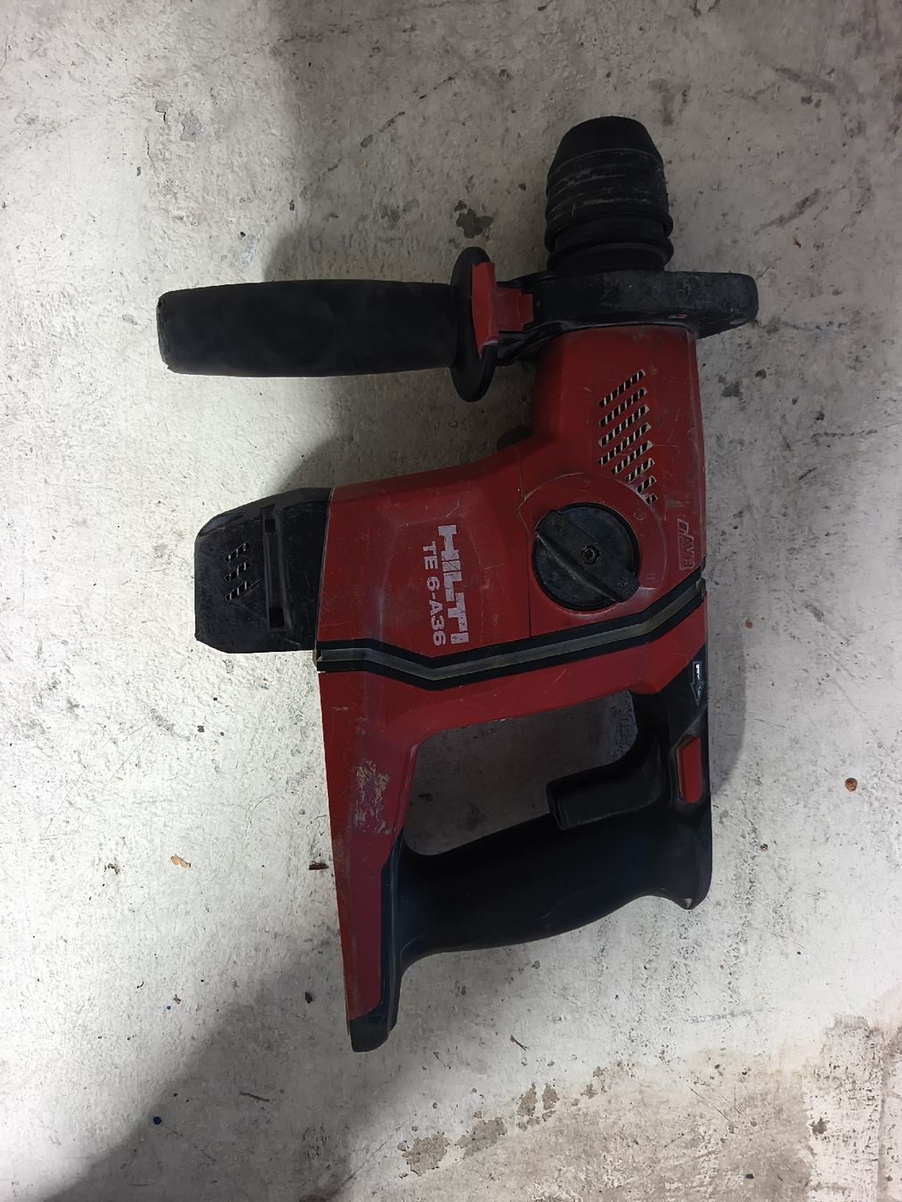 Hilti Bohrmaschinen: Hilti TE6-A36 – Defekt aus Triengen von R2S000
