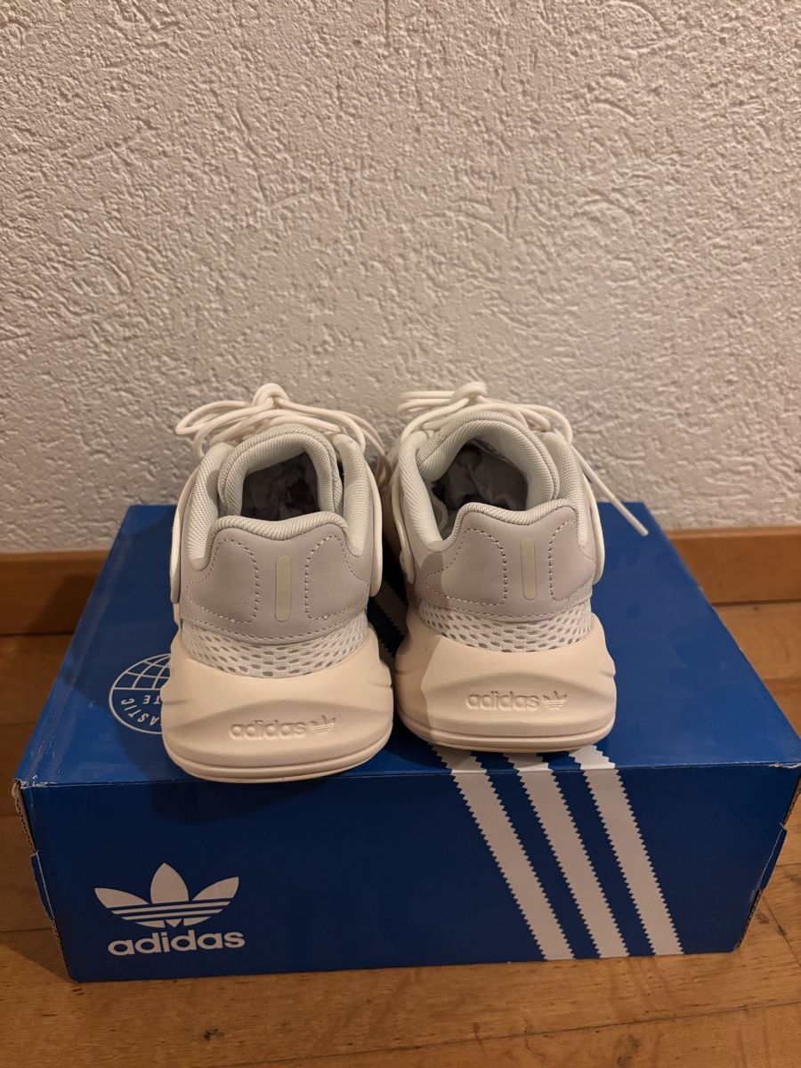 Adidas Scarpe da uomo: Adidas Ozelia – Nuovo e nell'imballaggio originale da Worb venduto da d.collective 3