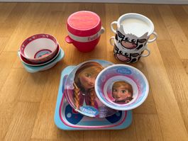 Verschiedene Teller und Behälter für Kinder