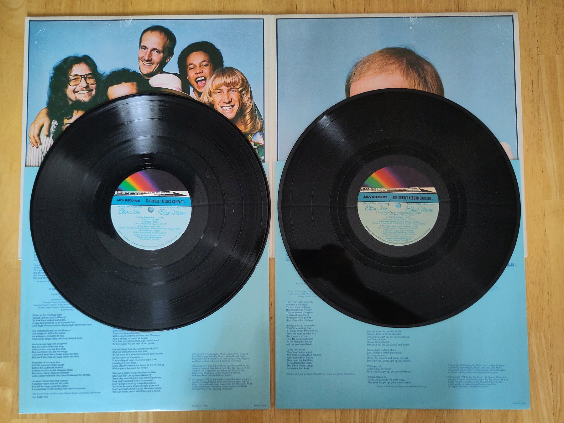 Dischi in vinile: Elton John | "Blue Moves | 2LP – Usato da Lausanne venduto da Otvald 2