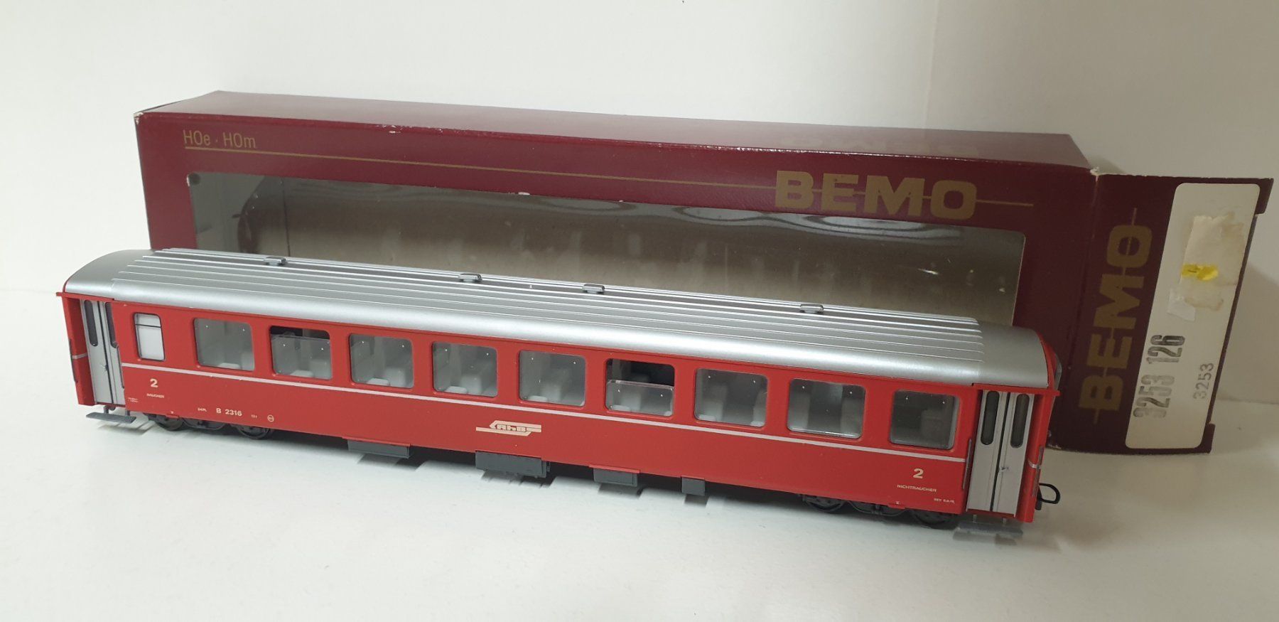 Bemo Modellini di ferrovie: Bemo RhB Personenwagen 3253 126 – Nuovo (secondo la descrizione) da Neuenhof venduto da ludovicco 1