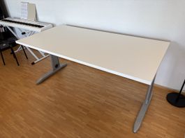 Bürotisch 