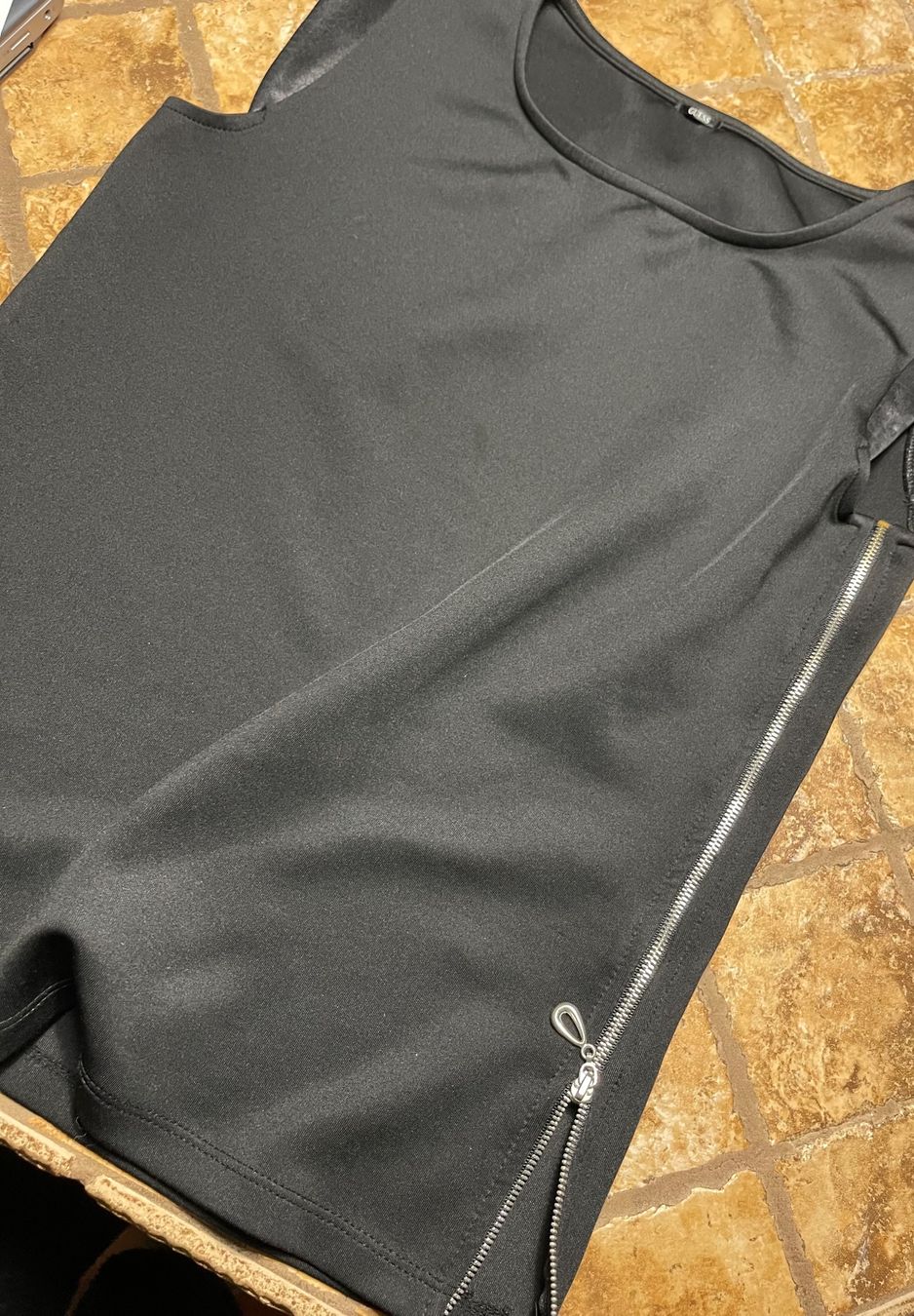 Guess Camicette: Guess Blusa -Un lato completamente con cerniera – Nuovo (secondo la descrizione) da Gordevio venduto da LanaZimm 6