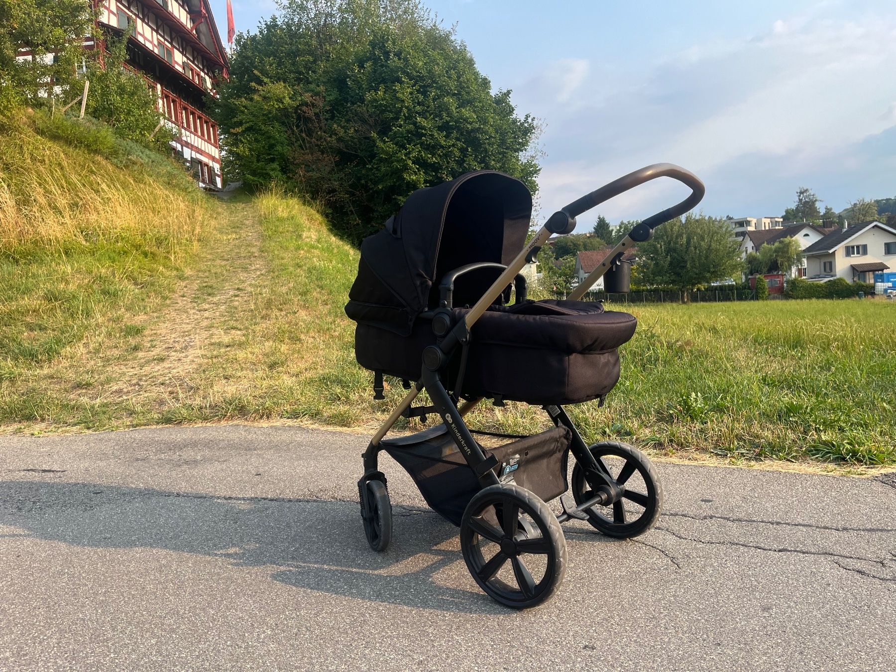 Kinderkraft Carrozzine: Kinderkraft Moov2 Kinderwagen – Usato da Wald ZH venduto da max_l6gq