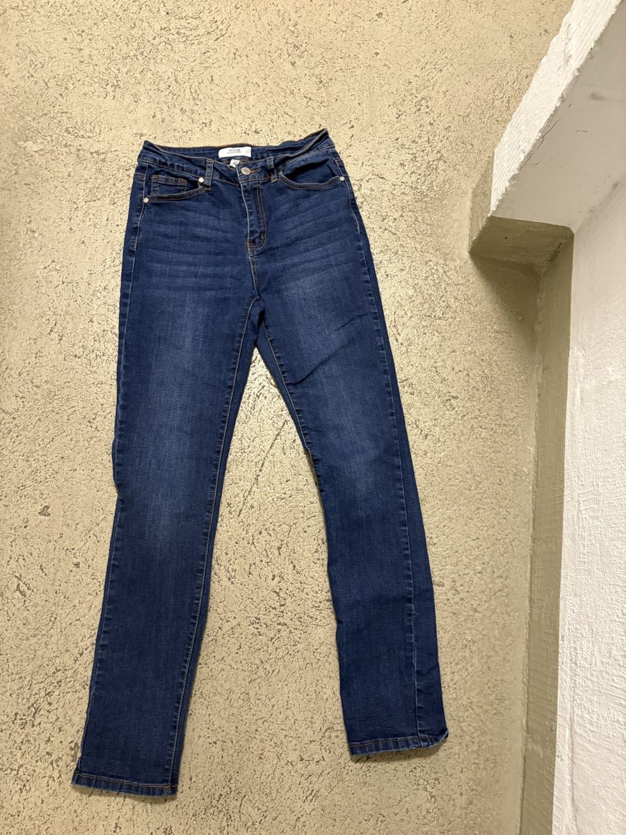 Pantaloni: Damen Jeanshose,Gr.36 – Usato da Winterthur venduto da Nena222