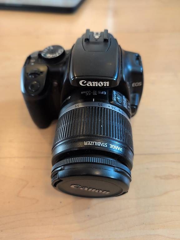 Kamera: Reflex numérique Canon 400D avec objectif 18-55mm – Gebraucht aus Yens von ric_zp7b