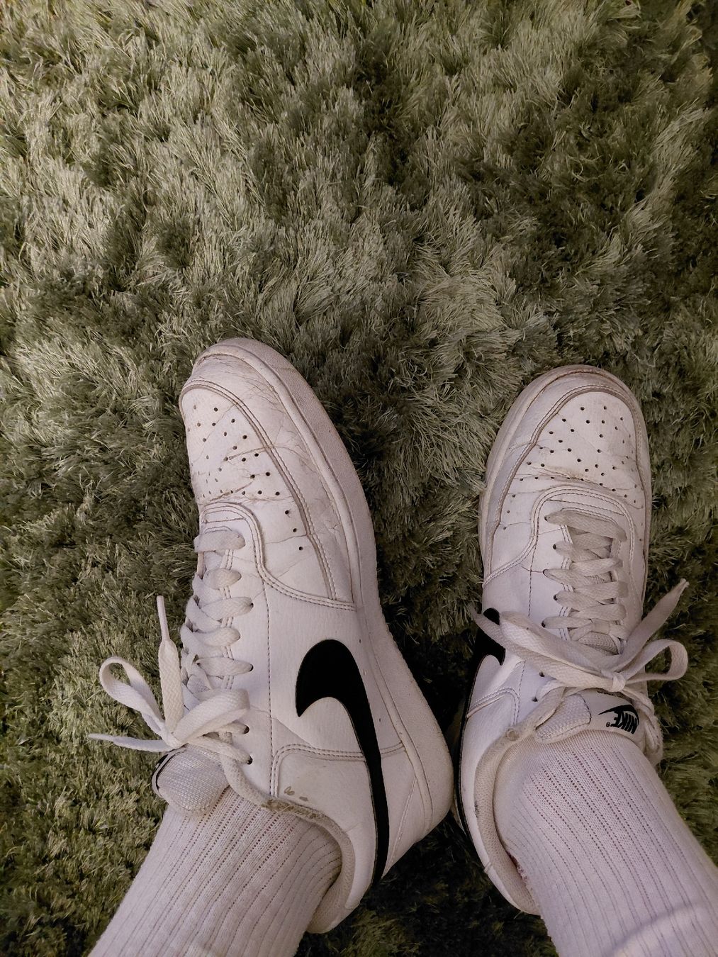 Scarpe da uomo: Nike weiss Herren Sneaker Grösse 44 gebraucht – Usato da Zürich venduto da poeschoo 1