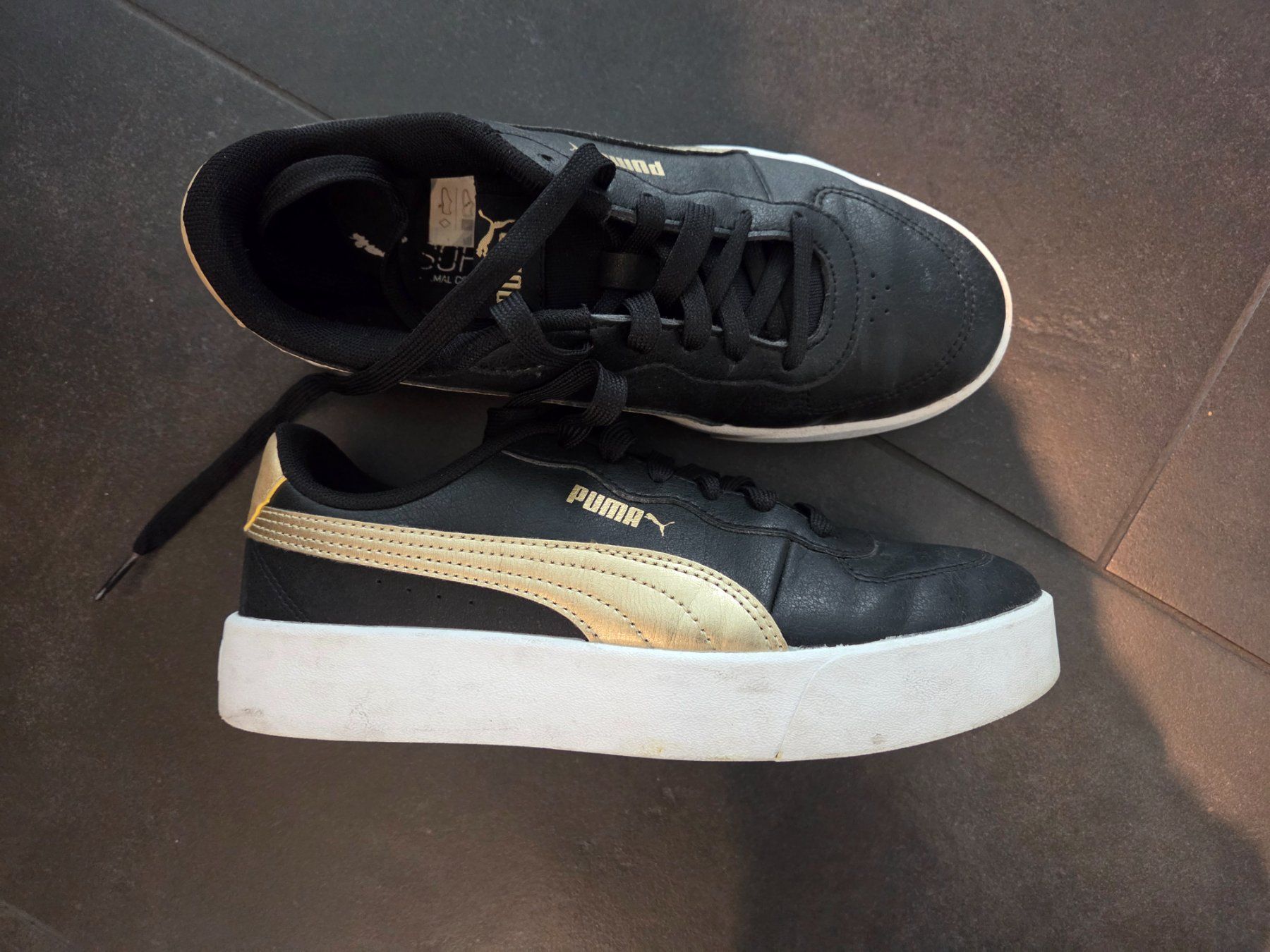 Puma Schuhe für Mädchen: Puma Gr.36 – Gebraucht aus Sursee von Ventiduese 1