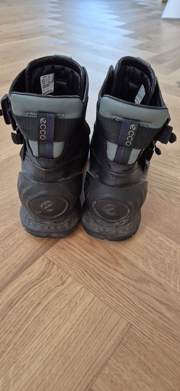 Ecco Scarpe da uomo: Ecco Design Lederstiefel Herren, Grösse 45 – Usato da Oberschan venduto da operacion-perceves 2