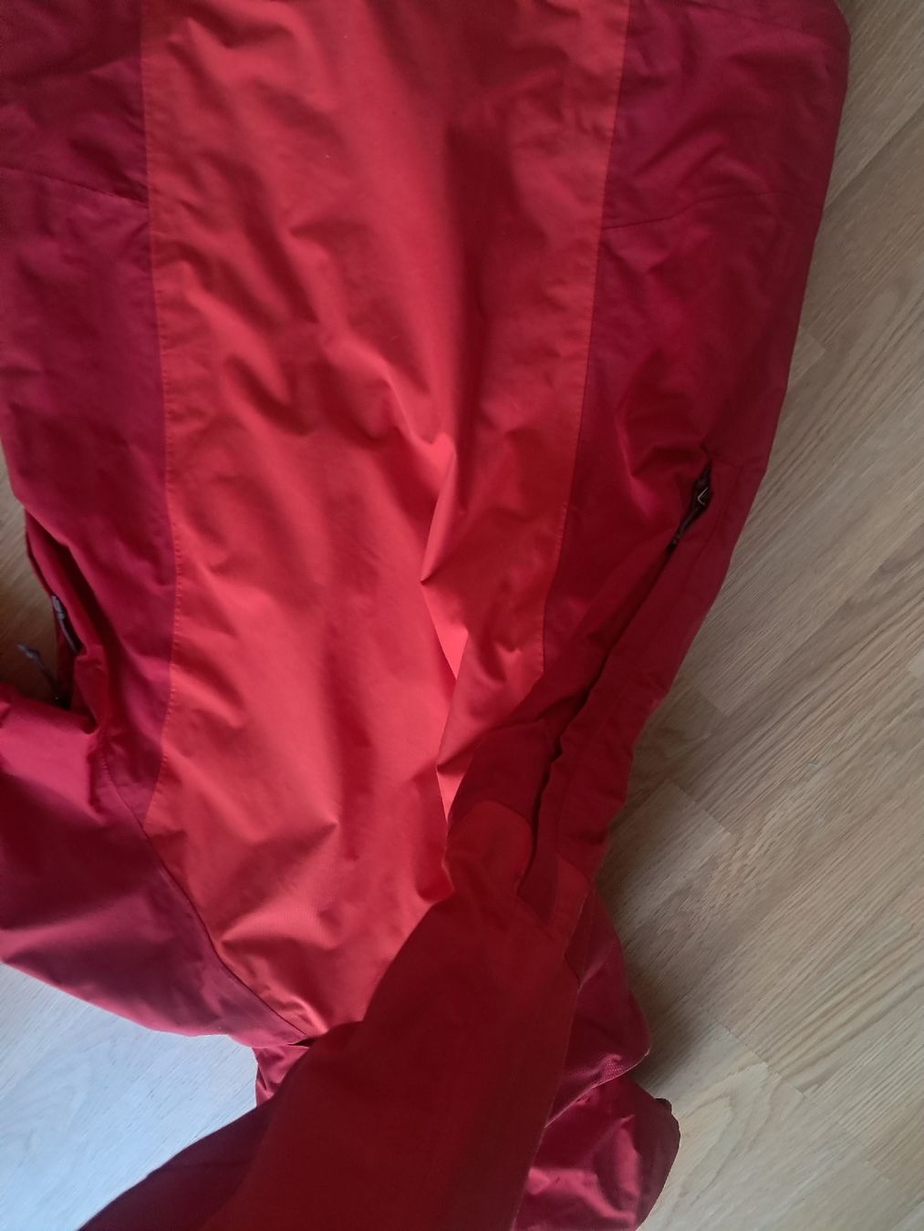 Columbia Vestes: Columbia regenjacke  – D'occasion à Biel/Bienne par sof_yx5y 5