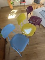 3 Bunte Stühle