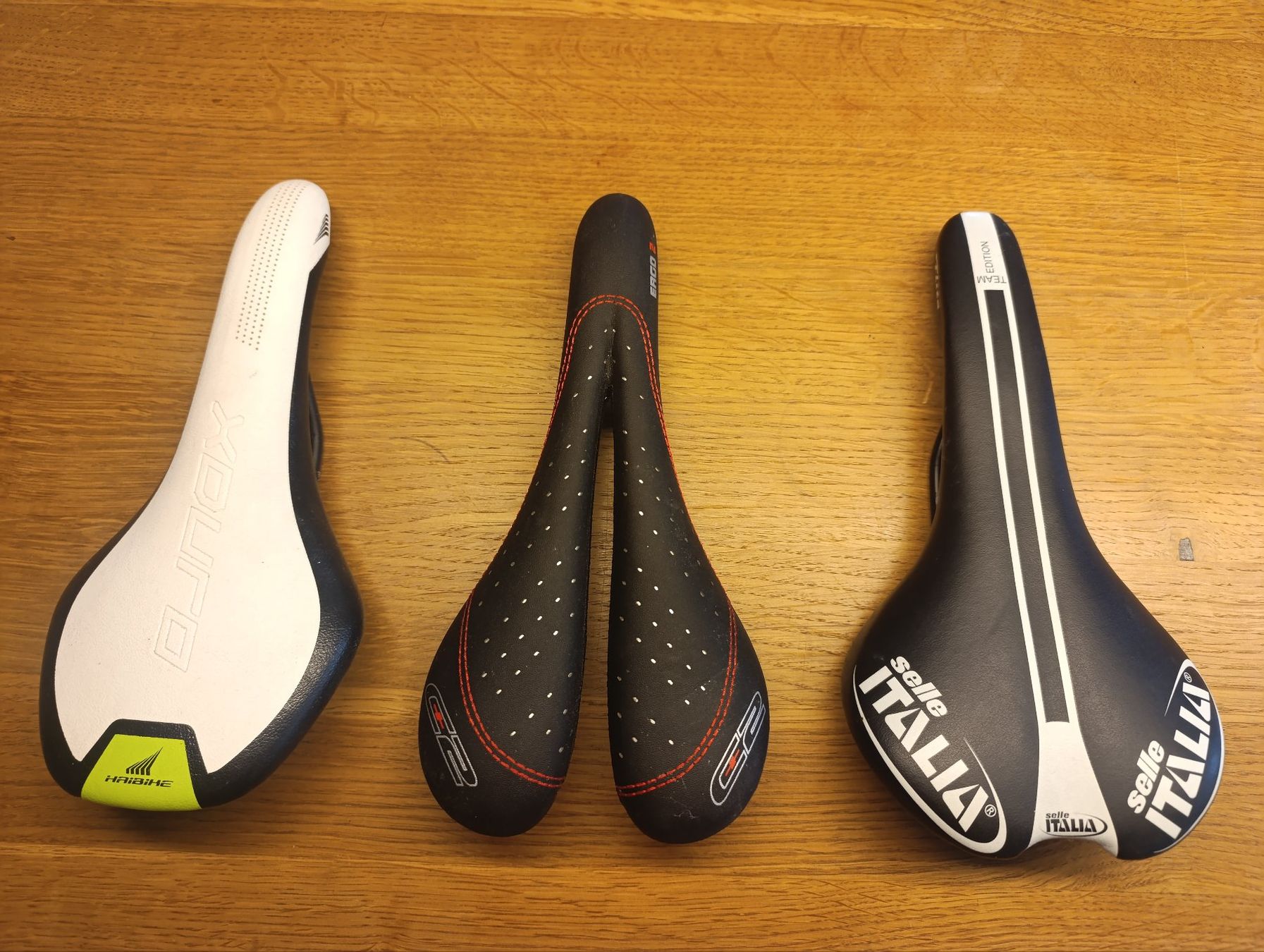 Selle Italia Ersatzteile: 3 Velosättel – Gebraucht aus Luterbach von velofanatic