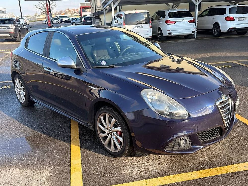 Photo inspiration: Picture Idea: Alfa Romeo Giulietta Super 1 4 170 Cv