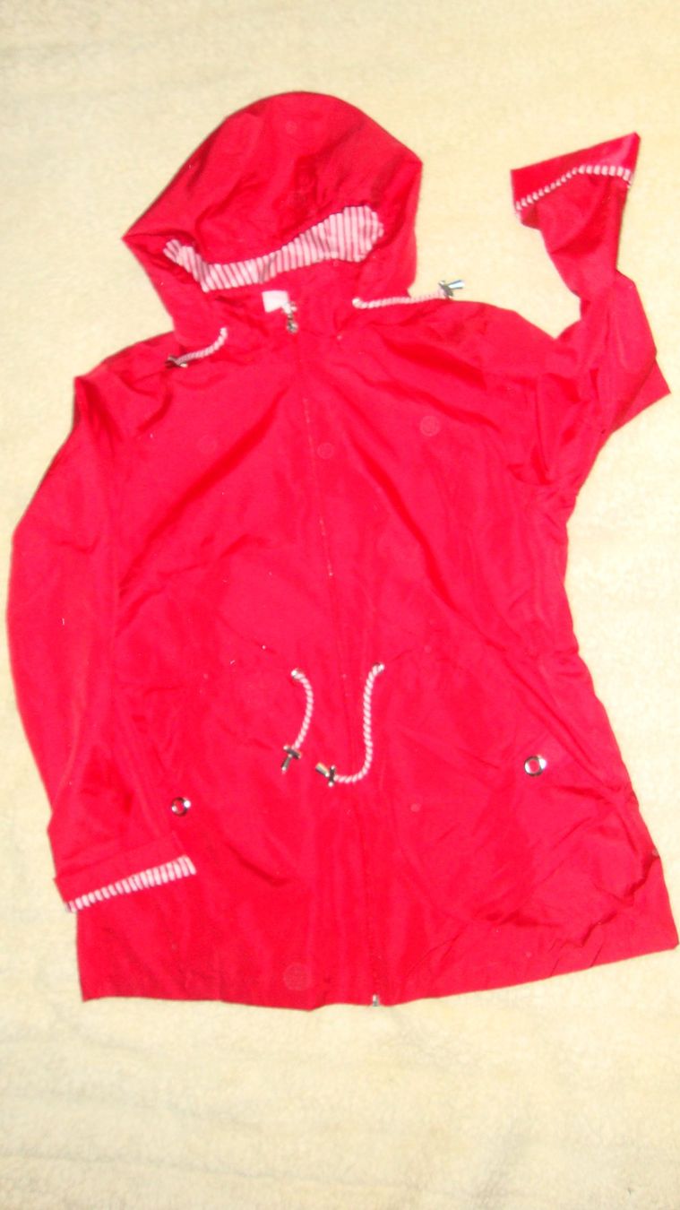 Giacche: rote Regenjacke, 44/46, NEU – Nuovo (secondo la descrizione) da Laufen venduto da ereli 2