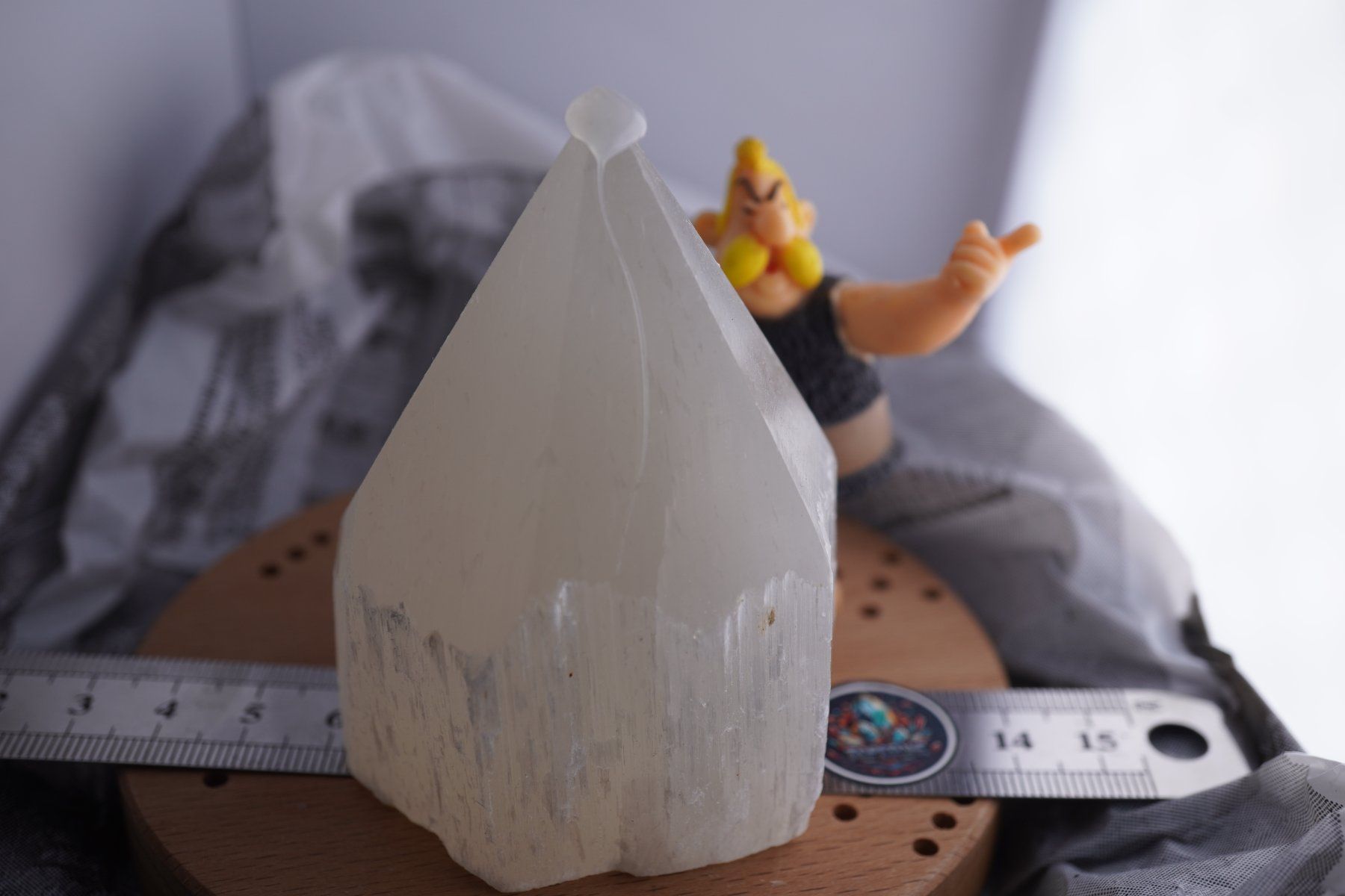 Mineralien & Heilsteine: Selenit Spitze       Weiss   80mm x 50mm – Neu und originalverpackt aus Eschenbach SG von topstone 4