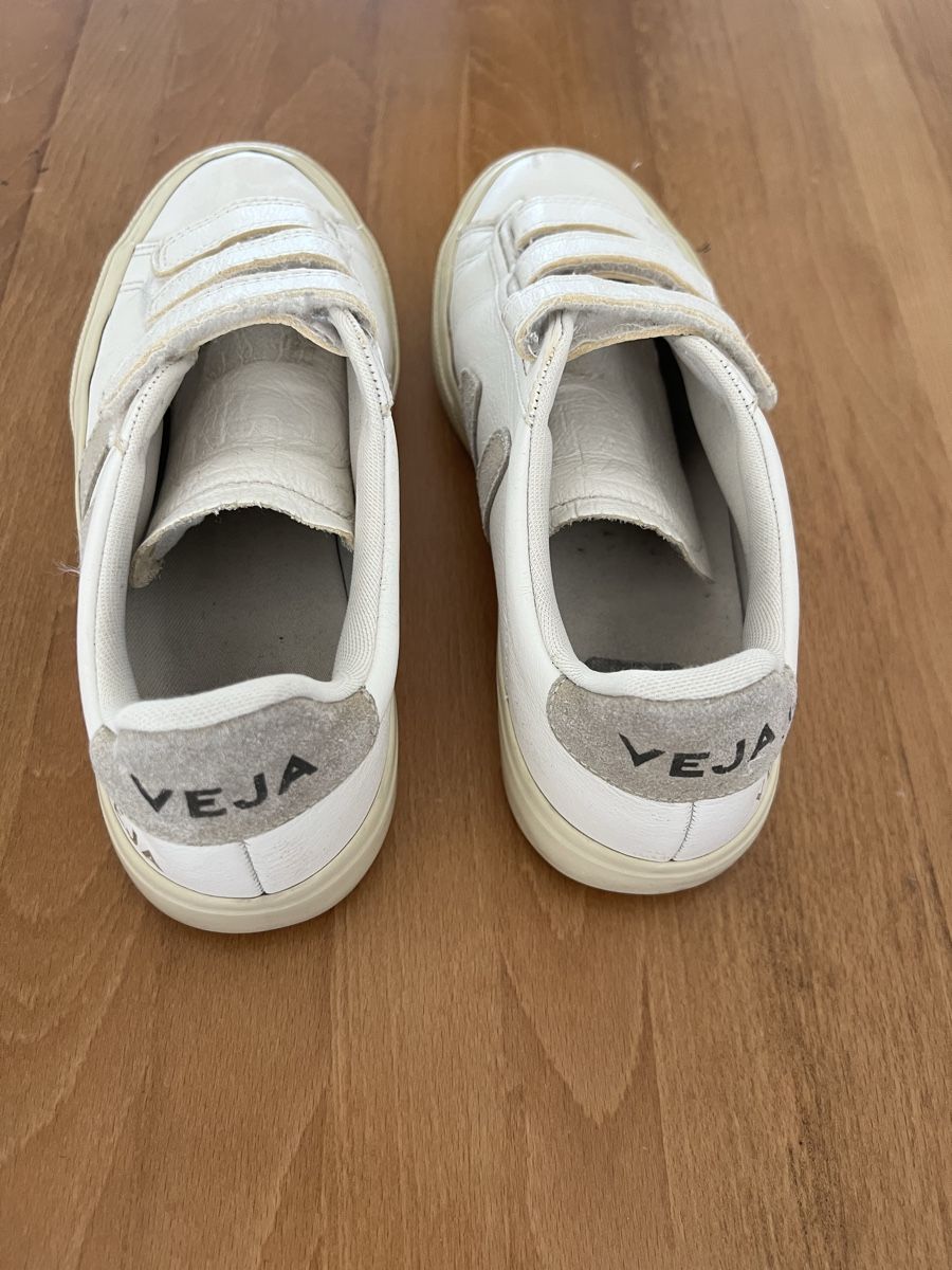 Veja Scarpe da uomo: VEJA Sneakers size 37 used condition – Usato da Zürich venduto da fer_5h7x 1