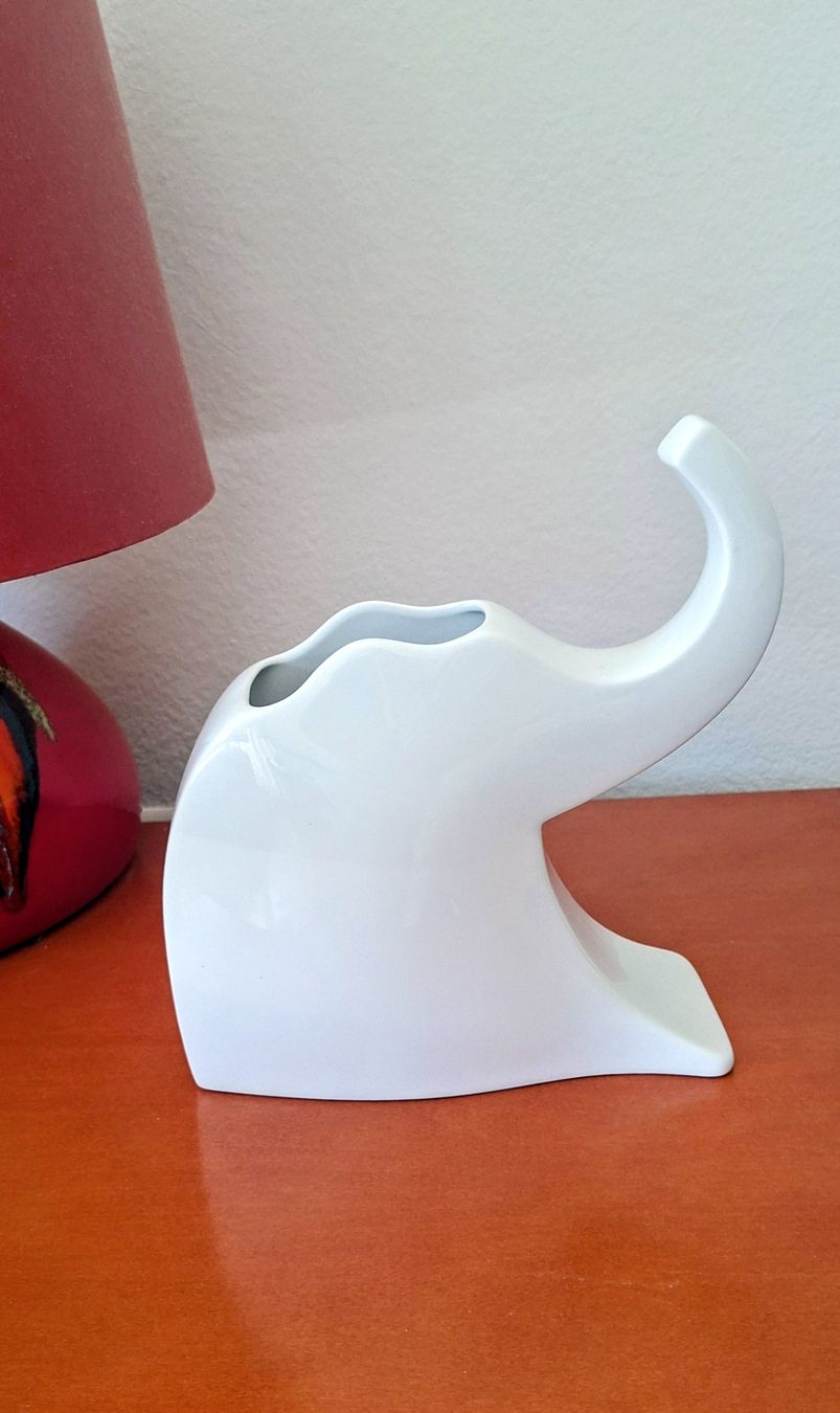 Rosenthal Vasi & Recipienti: Rosenthal Elefant Vase – Usato da Luzern venduto da alpler1 1