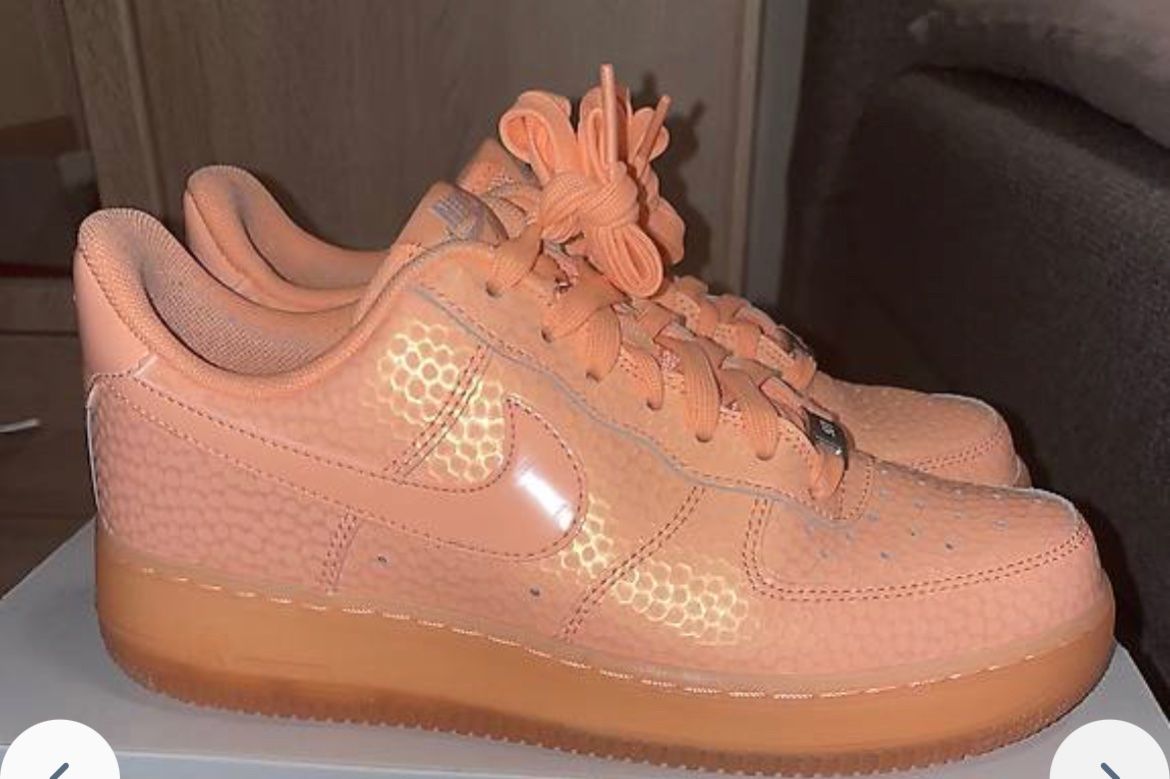 Nike Scarpe da donna: WMNS Nike air force 1 – Usato da Schmitten FR venduto da dia_y5nx 2