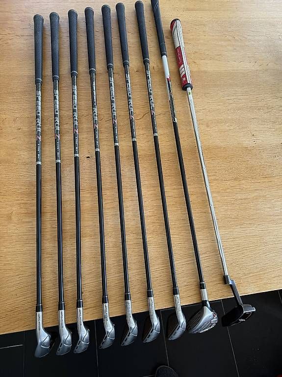 Mazze & Set: Golfausrüstung Wilson Staff + Bag – Usato da Oberlunkhofen venduto da Tinapolly 3