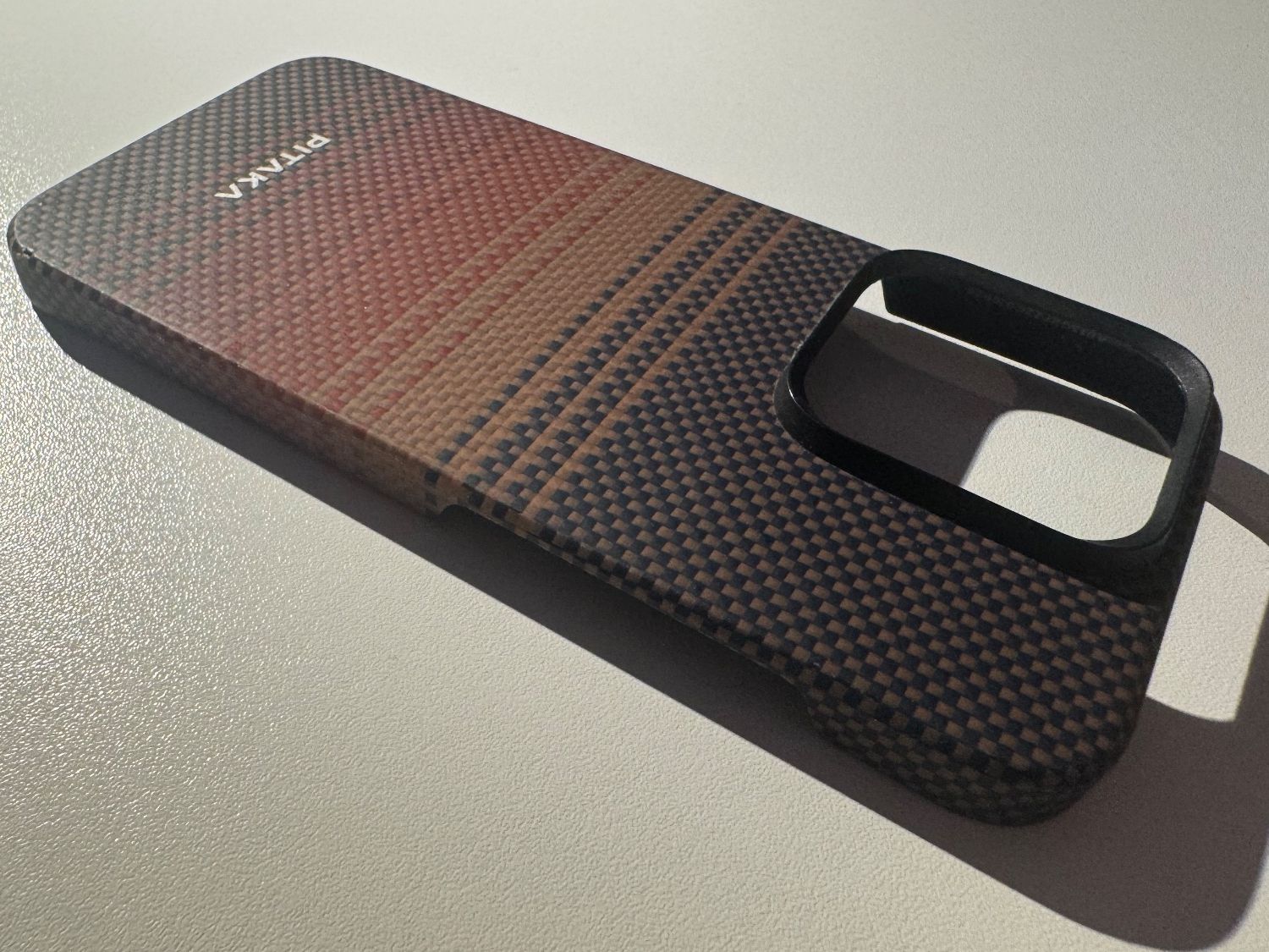 Covers & Schutzfolien: Pitaka iPhone 15 Pro Phone Case – Gebraucht aus Adliswil von synsolus 2