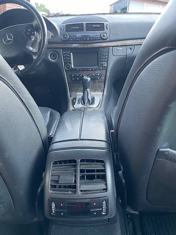 Automobili: Mercedes Benz E320 CDI Avantagrde – Usato da Wengi b. Frutigen venduto da Tomaeg0 4