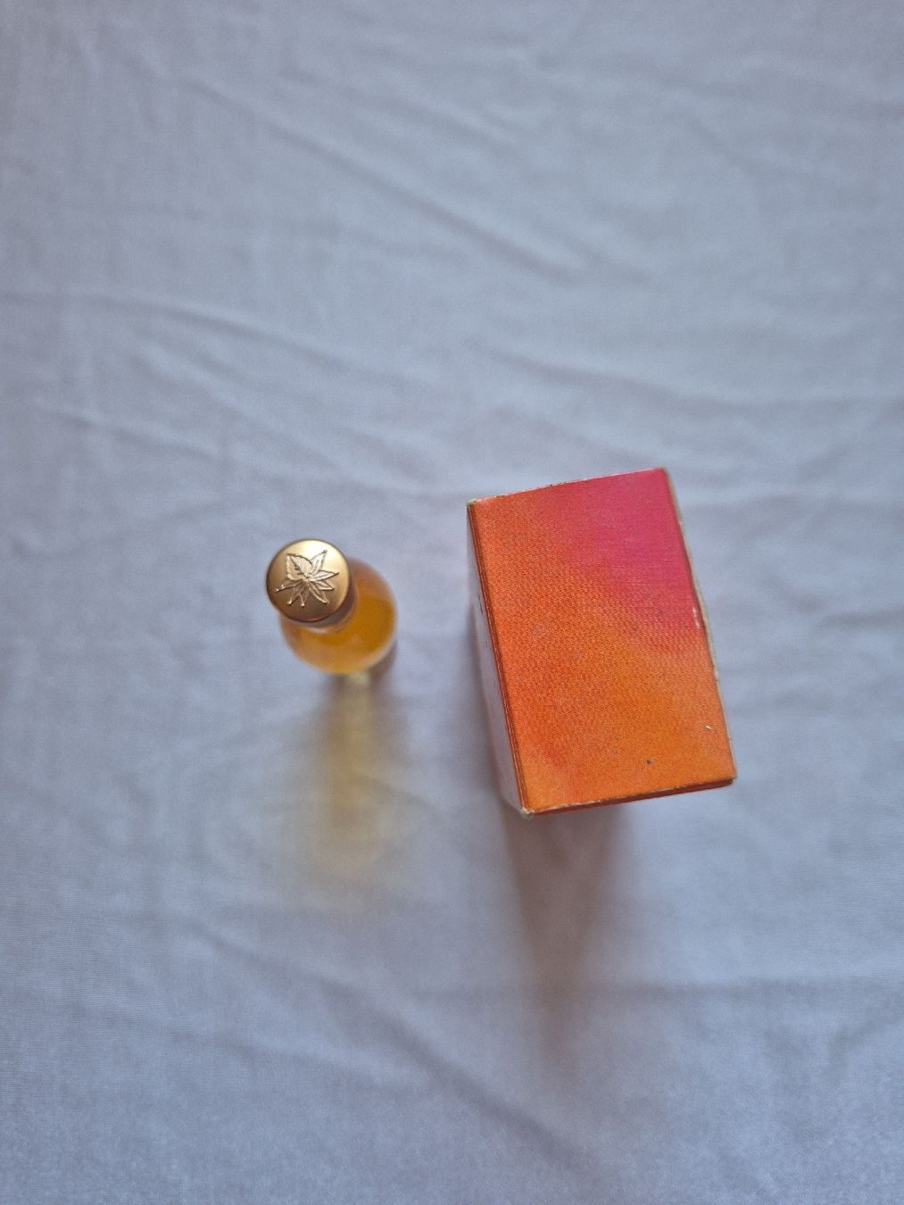 Parfum & Eau de Toilette: Miniature  Fashion de Léonard Paris – Gebraucht aus Genthod von Lenas9 4