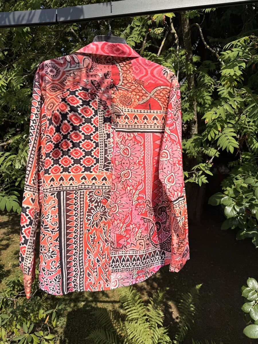 Chemises: Chemise manches longues imprimé style patchwork taille – D'occasion à Lausanne par DredTetsu 3