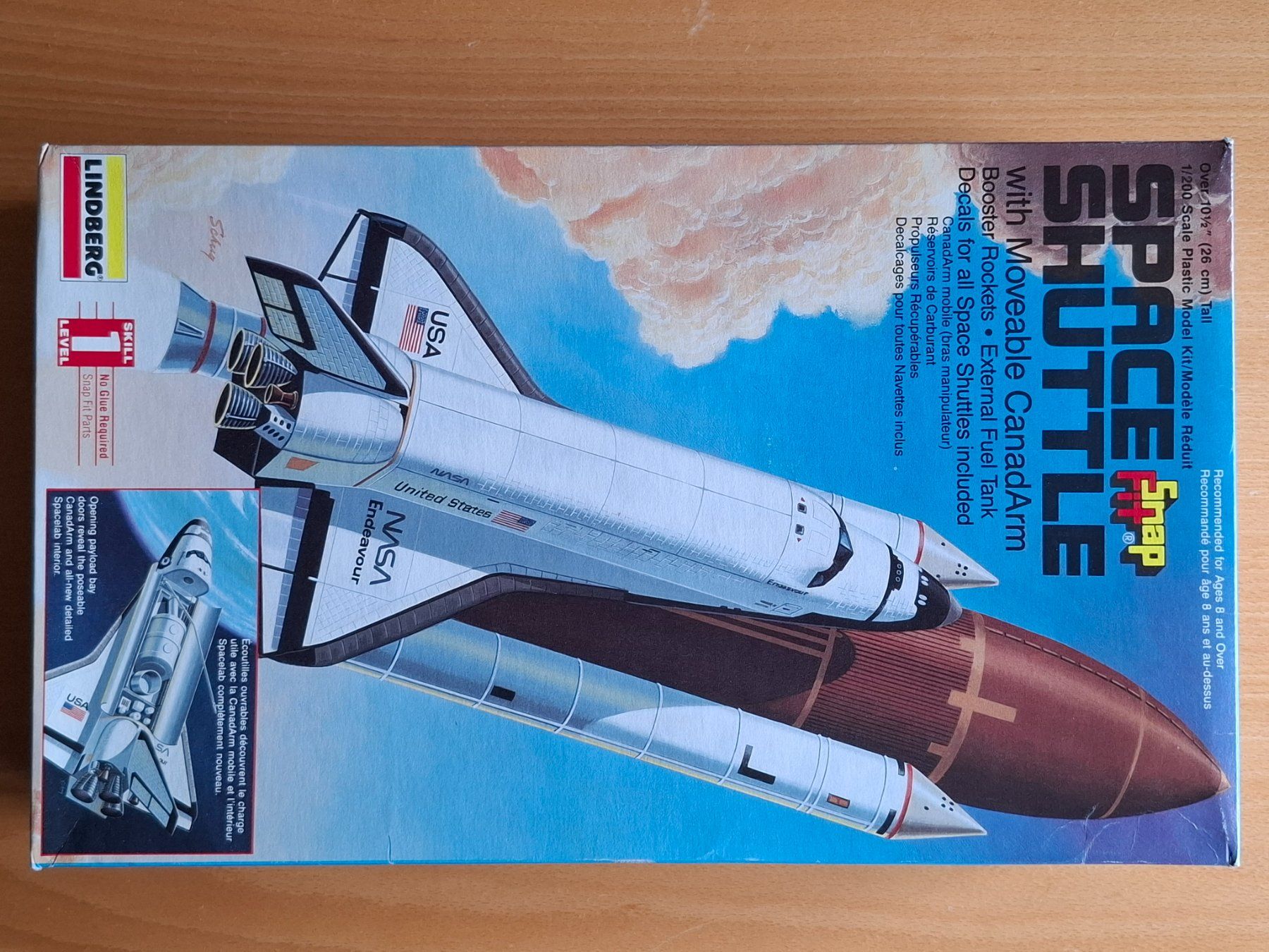Kit di modellismo & Modellini statici: Lindberg 1/200 Space Shuttle – Nuovo e nell'imballaggio originale da Diepoldsau venduto da beeteutel