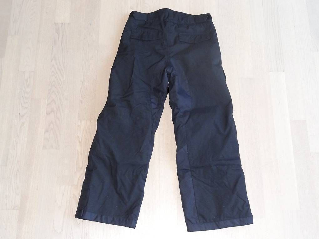 Pantaloni: Skihose Schneehose Gr. 142    H und M – Usato da Diessenhofen venduto da Stephanla52 2