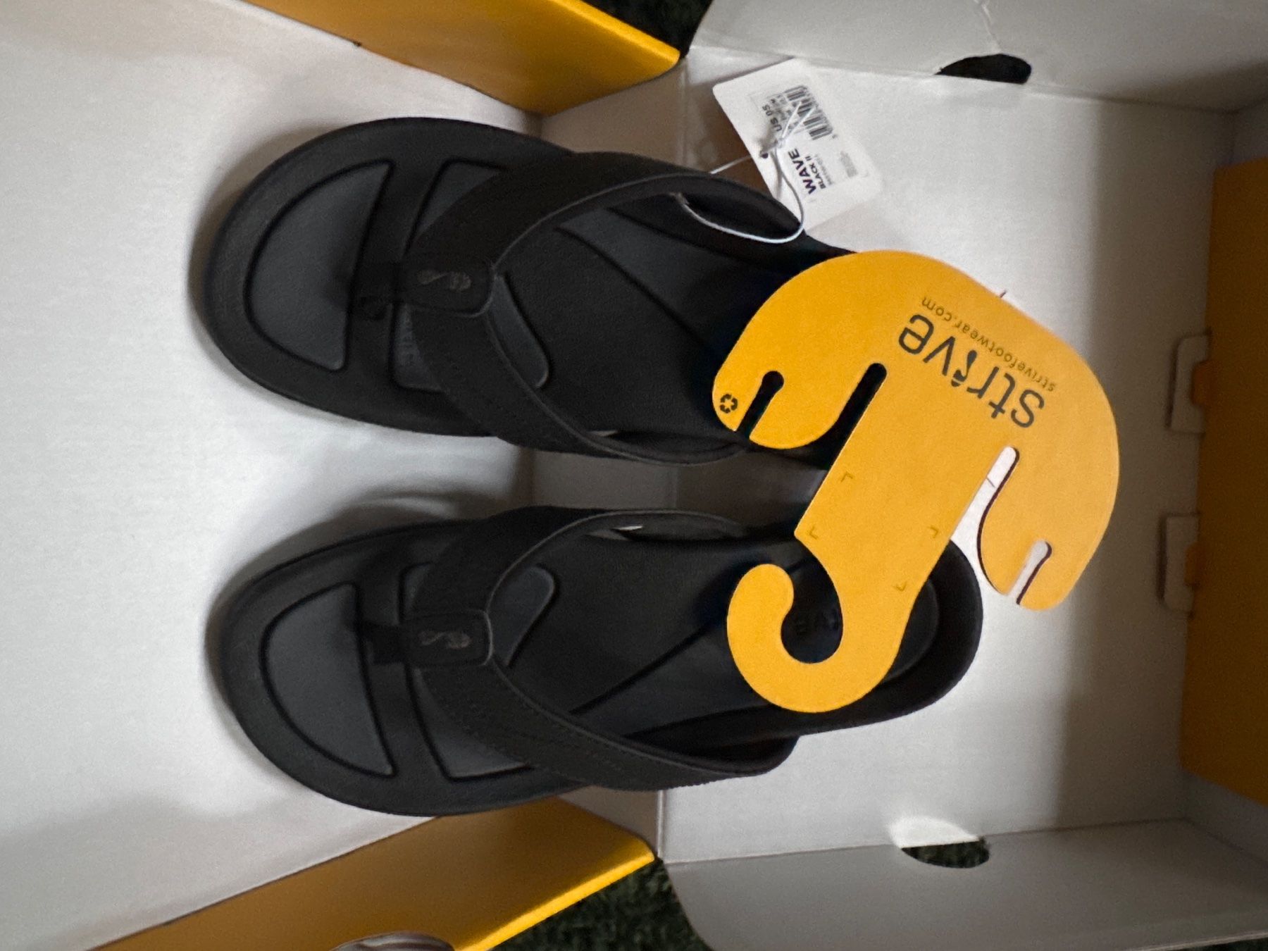 Scarpe da donna: Strive Flip-Flops, Schwarz, Neu, Gr. 36 – Nuovo e nell'imballaggio originale da Unterseen venduto da mel_ztp6 2