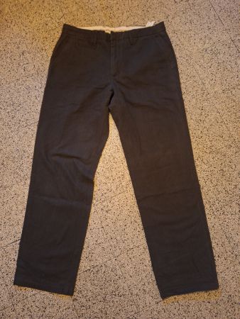 Joli chino Zara coupe droite 46/36