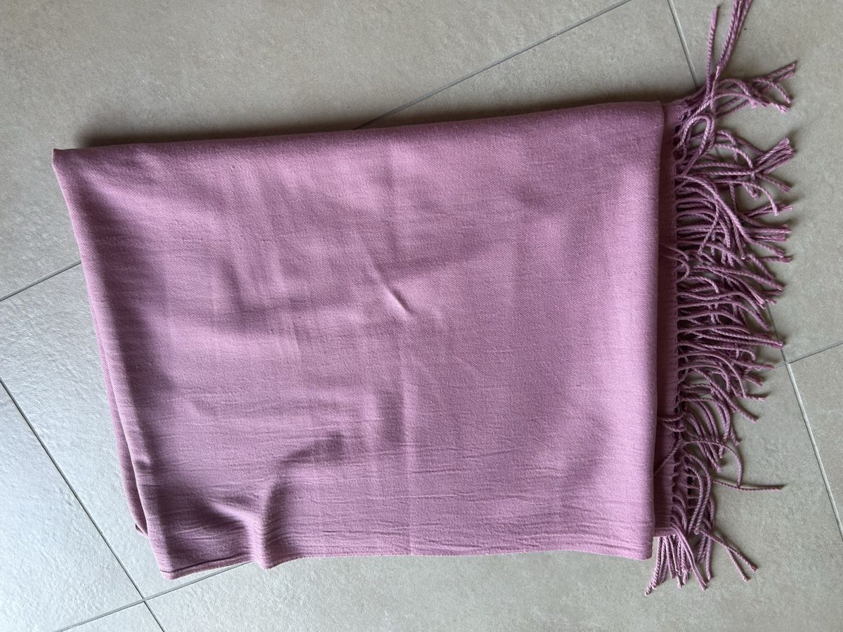Foulards, Tücher & Schals: Écharpe Pashima – Gebraucht aus Founex von etswang 1
