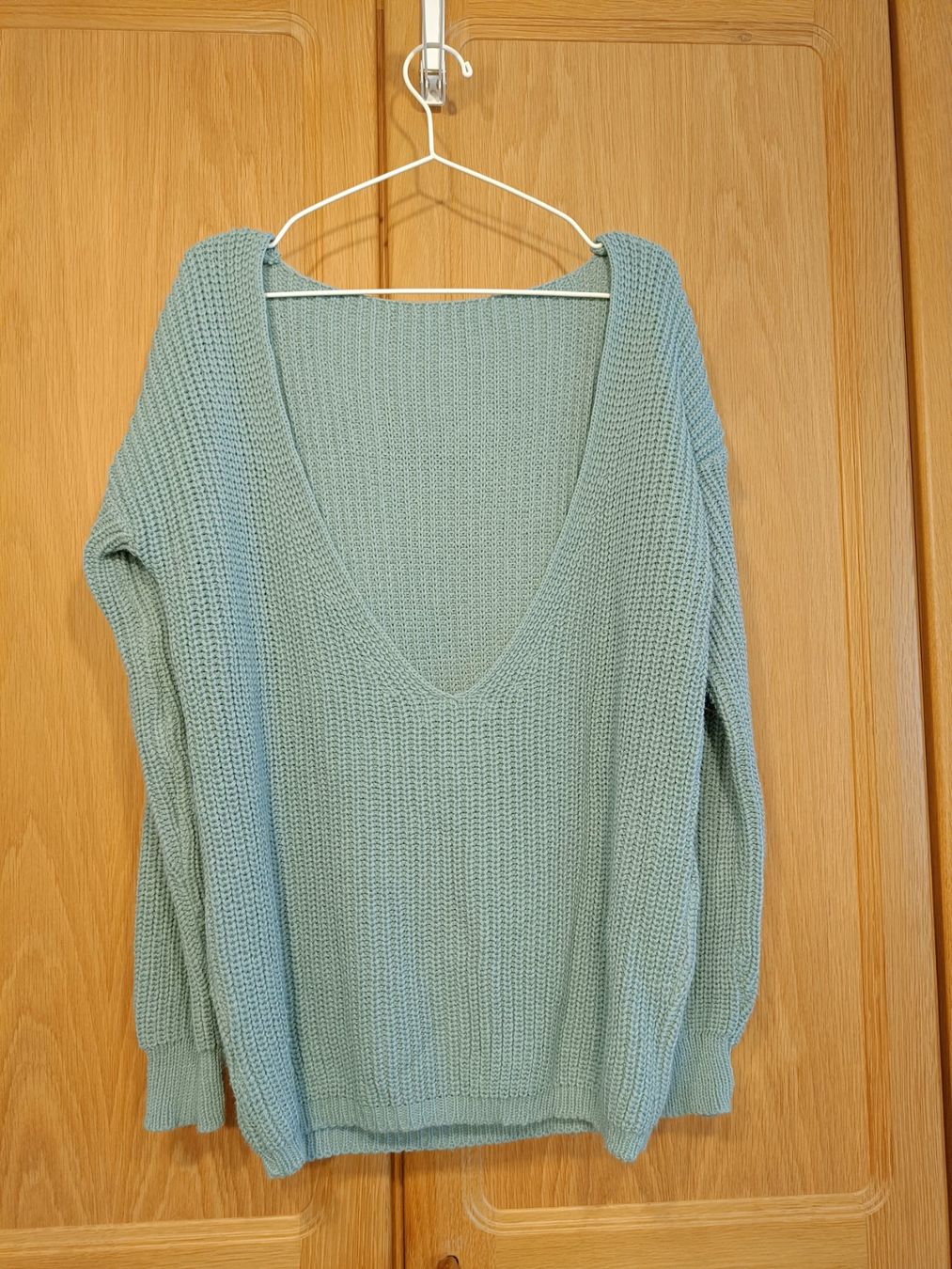 Maglioni & Felpe: Türkiser Strickpullover Glamorous Gr. 38 Rückenfrei – Usato da Zürich venduto da Atelier.Second 2